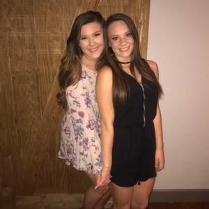 Meet your Posher, Lora